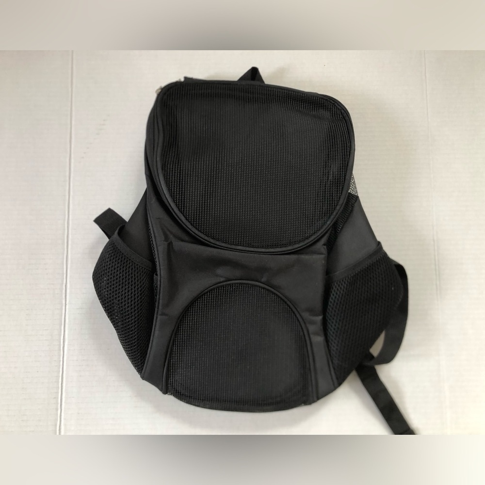 Black Mesh Backpack for Pets - Picture 8 of 11